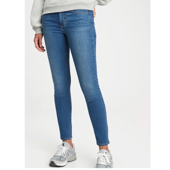GAP Denim - Gap Favorite Jegging